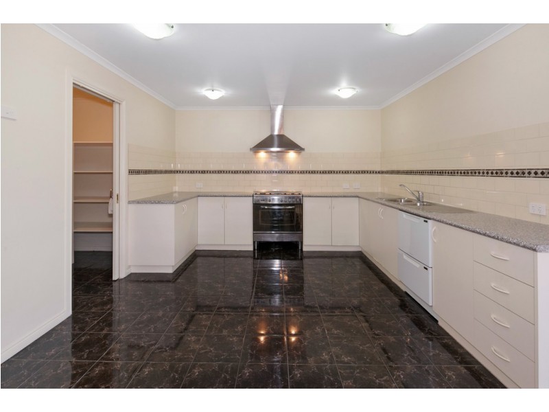 30 Scarborough Crescent, Alfredton VIC 3350