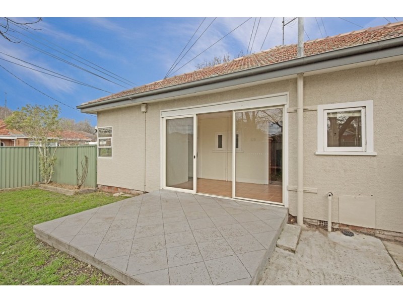 9 Lindisfarne Crescent, Lake Wendouree VIC 3350