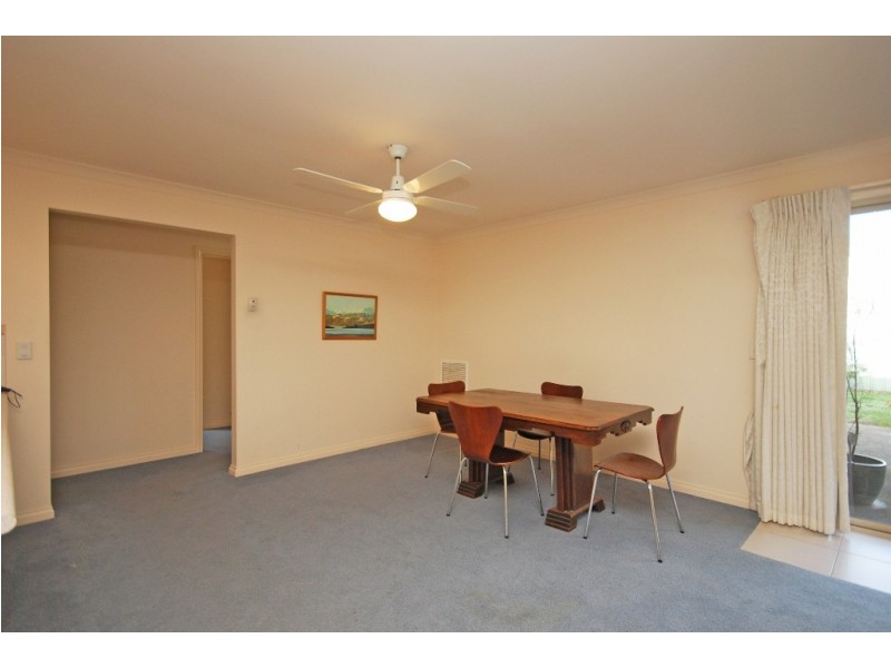 46 St Andrews Place, Lake Gardens VIC 3355