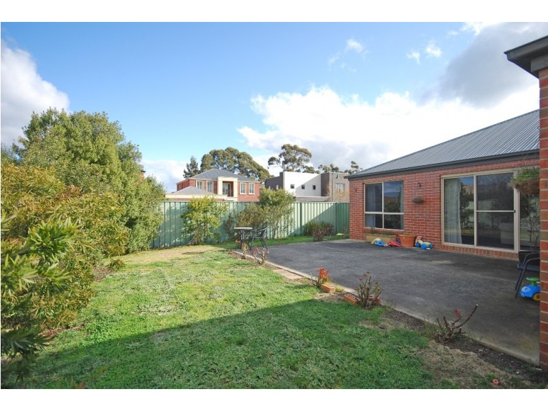 46 St Andrews Place, Lake Gardens VIC 3355