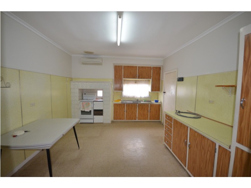 21 Willoby Street, Beaufort VIC 3373