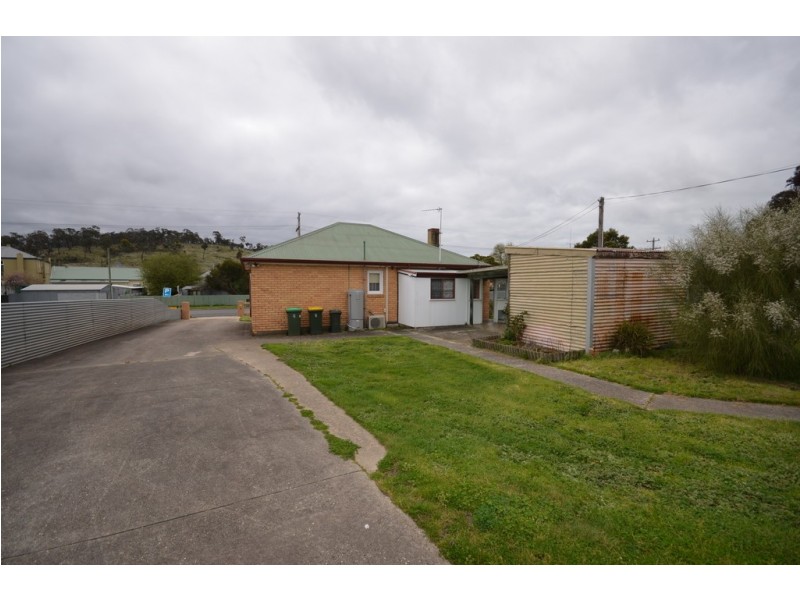 21 Willoby Street, Beaufort VIC 3373