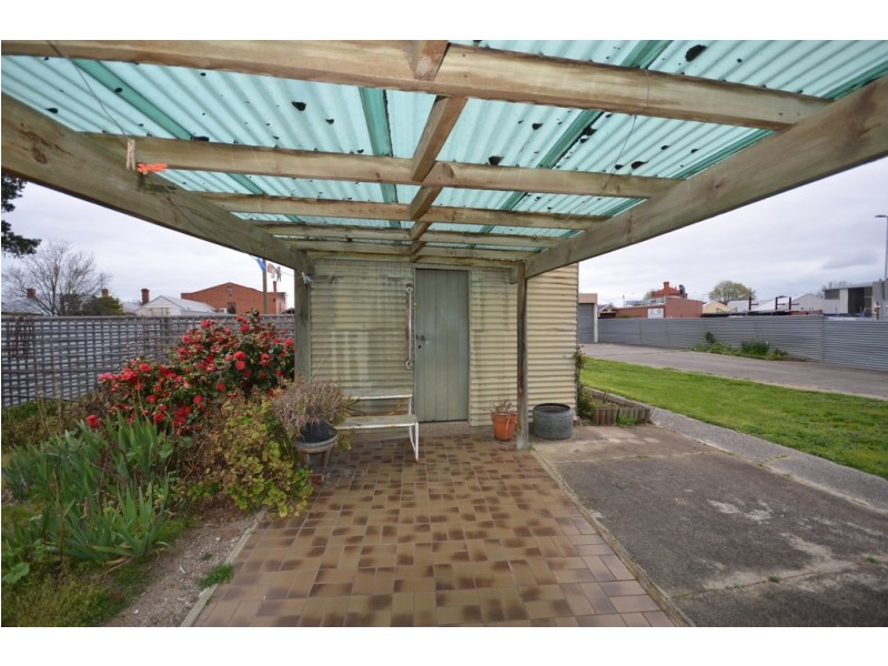 21 Willoby Street, Beaufort VIC 3373