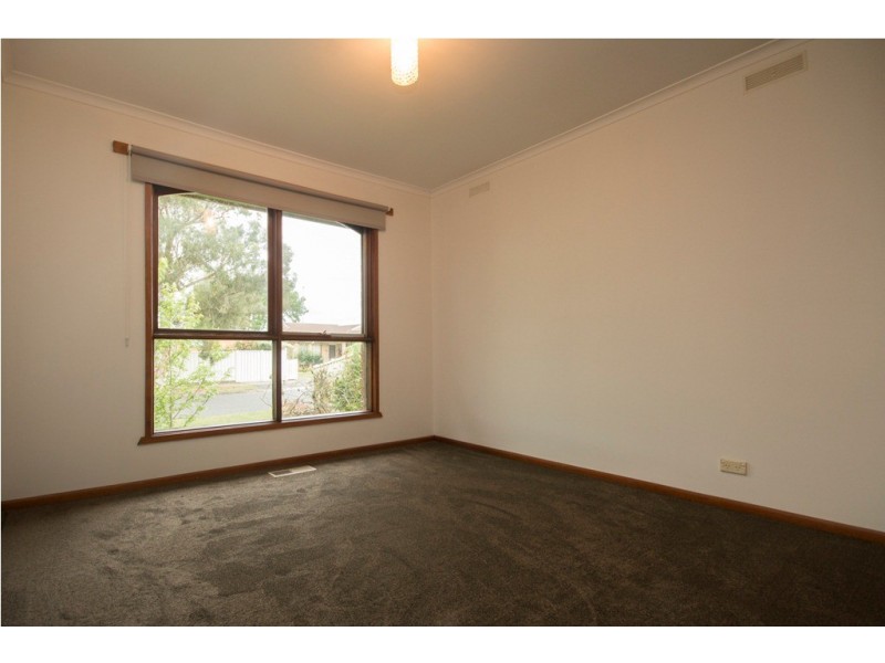 23 Malmesbury Street, Wendouree VIC 3355