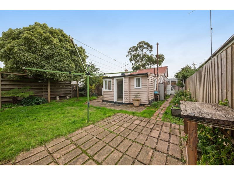 3 Nicholls Avenue, Ballarat East VIC 3350