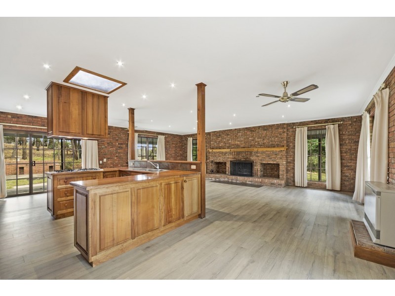 116 Daylesford Road, Brown Hill VIC 3350