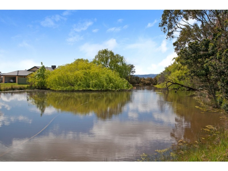 15 Port Fairy Road, Ararat VIC 3377