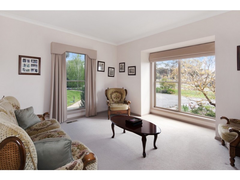 15 Port Fairy Road, Ararat VIC 3377