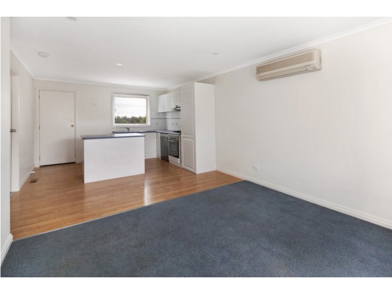4/412a Wilson Street, Canadian VIC 3350