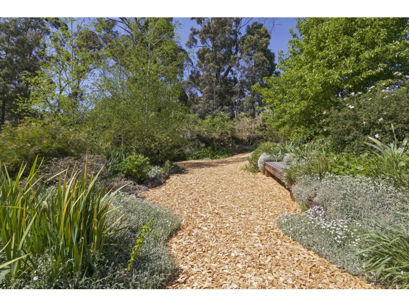 218 Simpson Street, Ballarat North VIC 3350