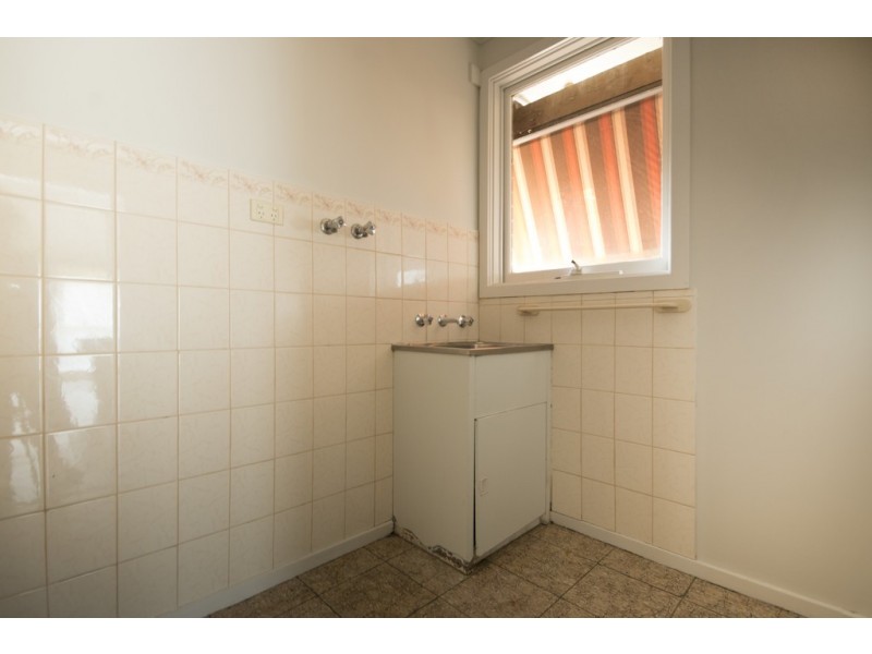 318 Main Road, Golden Point VIC 3350