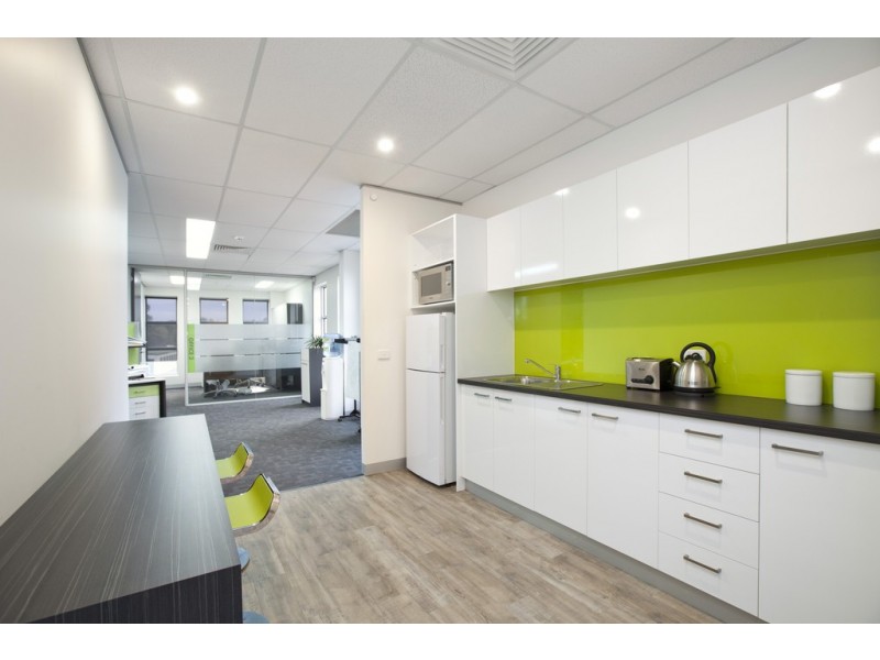 609 Otway Street South, Canadian VIC 3350