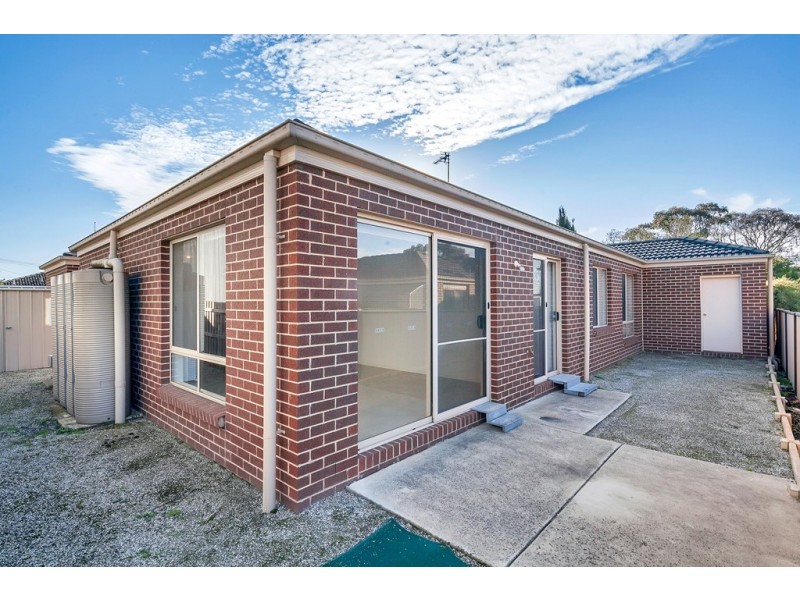 2/113 Spencer Street, Sebastopol VIC 3356