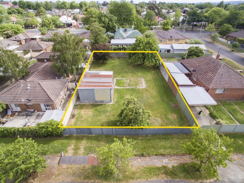 2 Hope Street, Newington VIC 3350