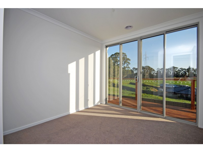 1 Holmsgarth Court, Brown Hill VIC 3350