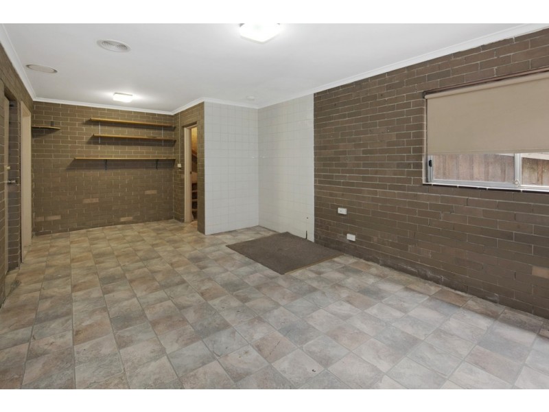 17 McKee Street, Golden Point VIC 3350