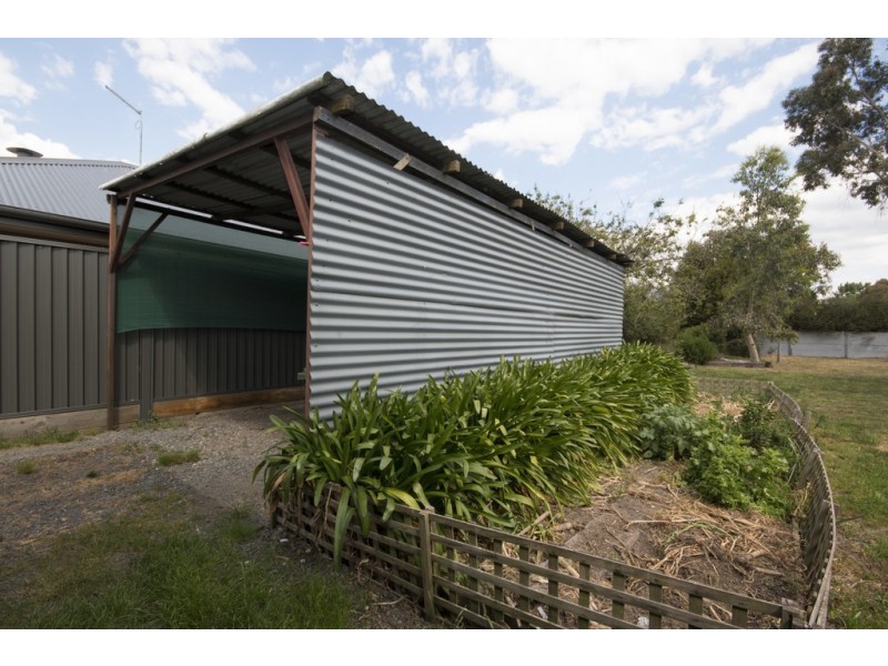 120 Canterbury Street, Brown Hill VIC 3350