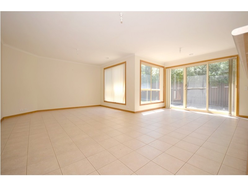 2 Mayfair Court, Mount Helen VIC 3350