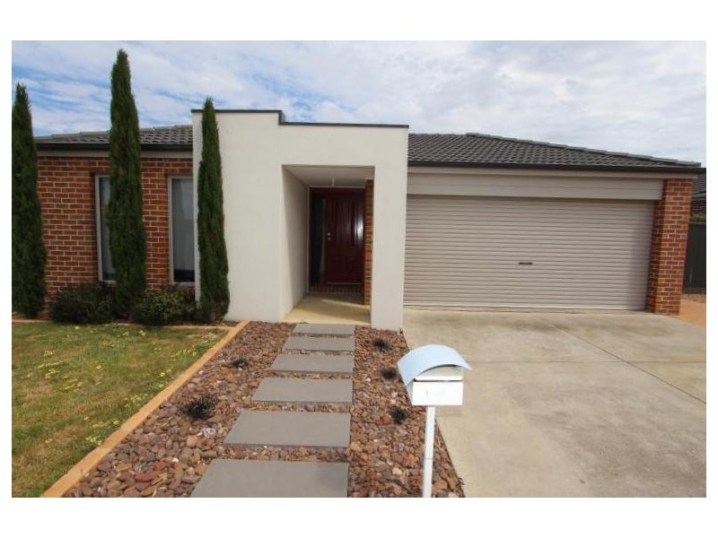 8 Brahman Drive, Delacombe VIC 3356