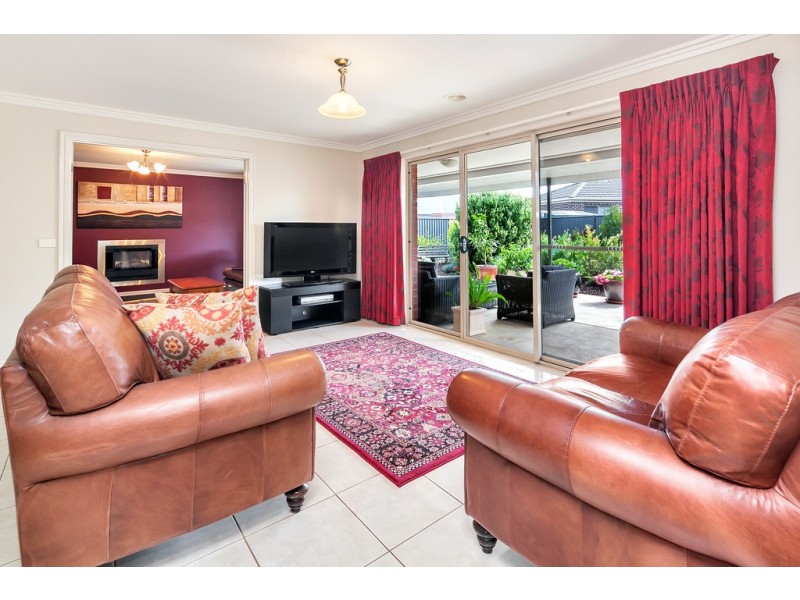 6 Nimble Drive, Delacombe VIC 3356