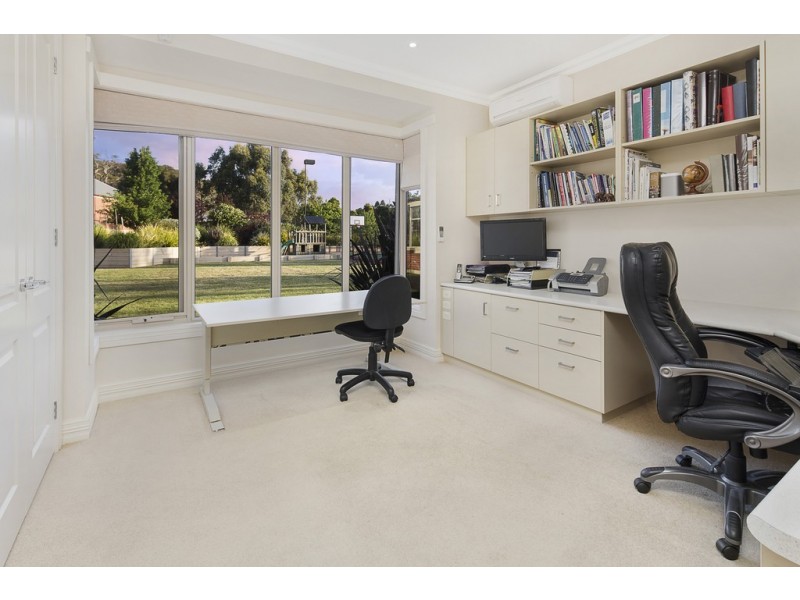 26 White Swan Road, Invermay VIC 3352