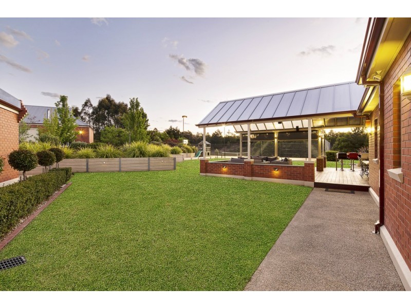 26 White Swan Rd, Ballarat VIC 3350