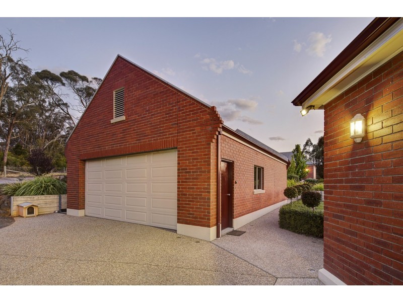 26 White Swan Rd, Ballarat VIC 3350
