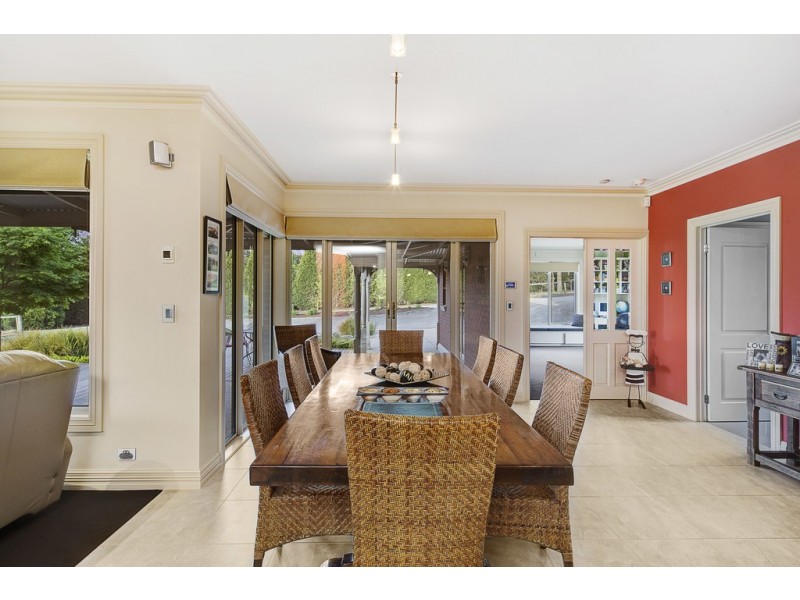 26 White Swan Rd, Ballarat VIC 3350