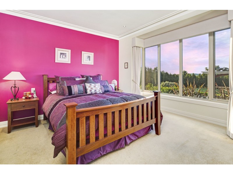 26 White Swan Rd, Ballarat VIC 3350