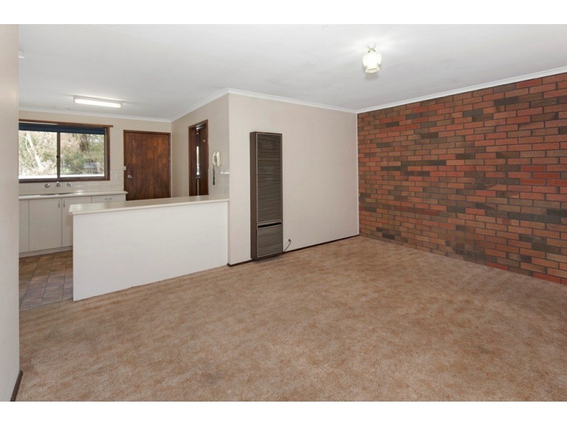 2/14 Recreation Road, Mount Clear VIC 3350