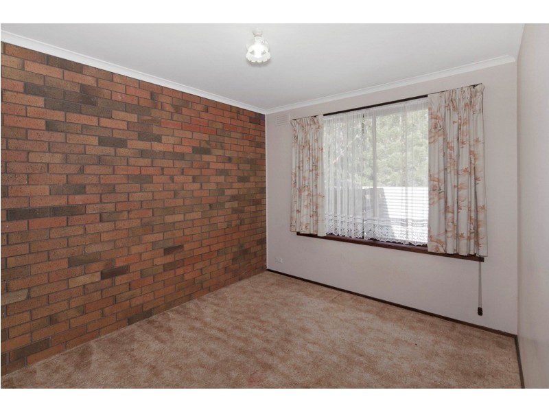 2/14 Recreation Road, Mount Clear VIC 3350
