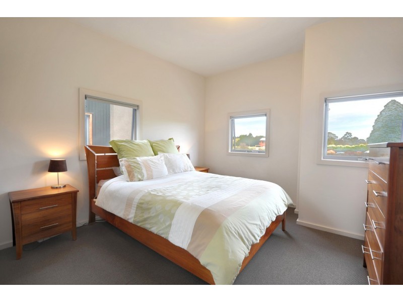 6/719 Geelong Road, Canadian VIC 3350