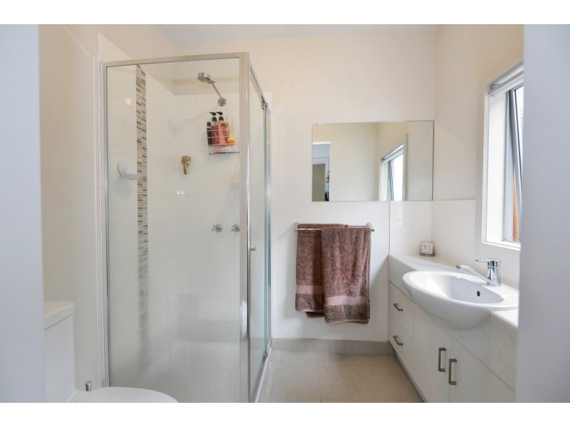 6/719 Geelong Road, Canadian VIC 3350