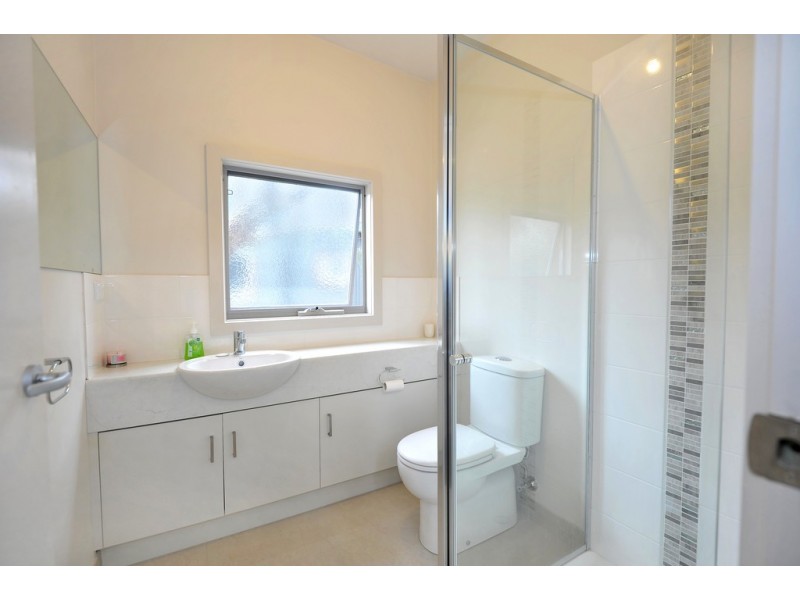 6/719 Geelong Road, Canadian VIC 3350