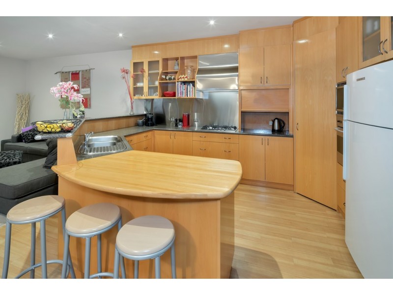 122b Burnbank Street, Lake Wendouree VIC 3350