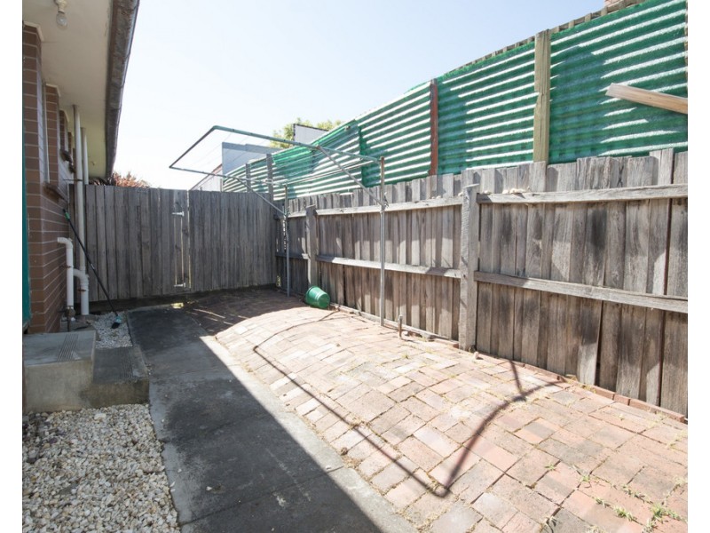 2/4 Mauger Street, Wendouree VIC 3355