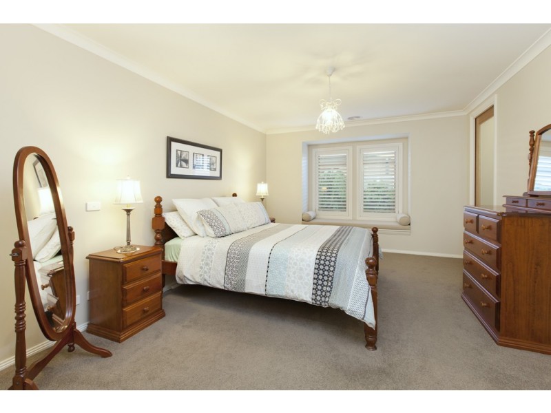 13 Bellington Drive, Alfredton VIC 3350