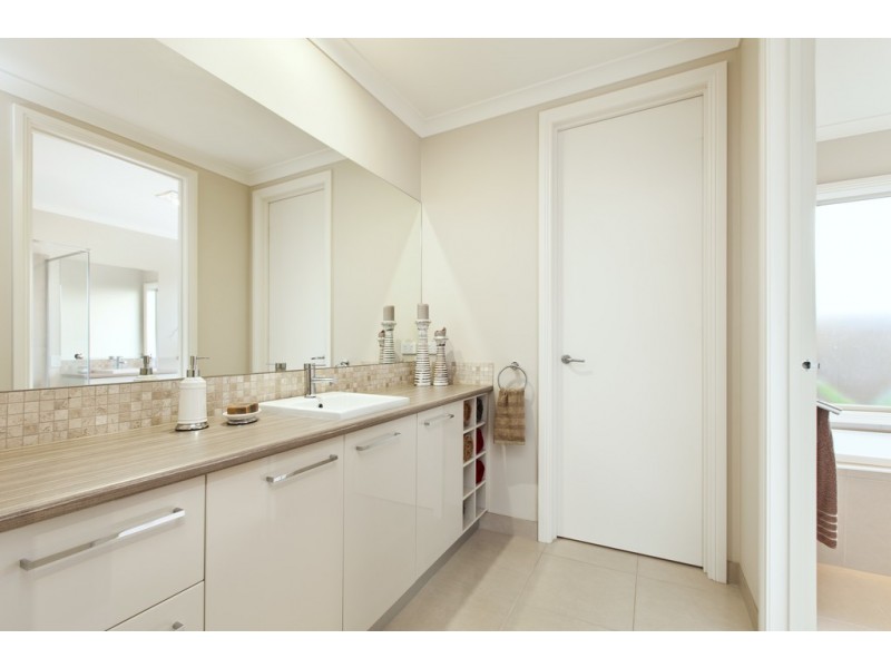 13 Bellington Drive, Alfredton VIC 3350