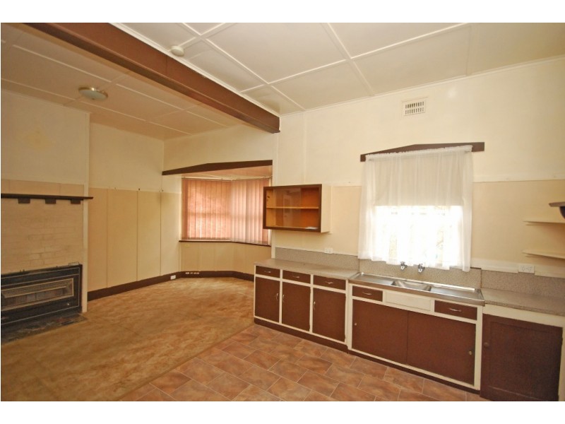 1109 Howitt Street, Wendouree VIC 3355