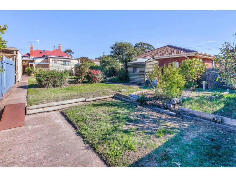 203 Scott Parade, Ballarat East VIC 3350