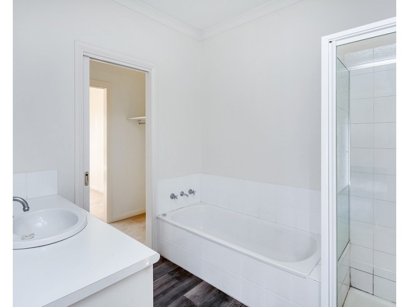 703 Cosmopolitan Place, Ballarat Central VIC 3350