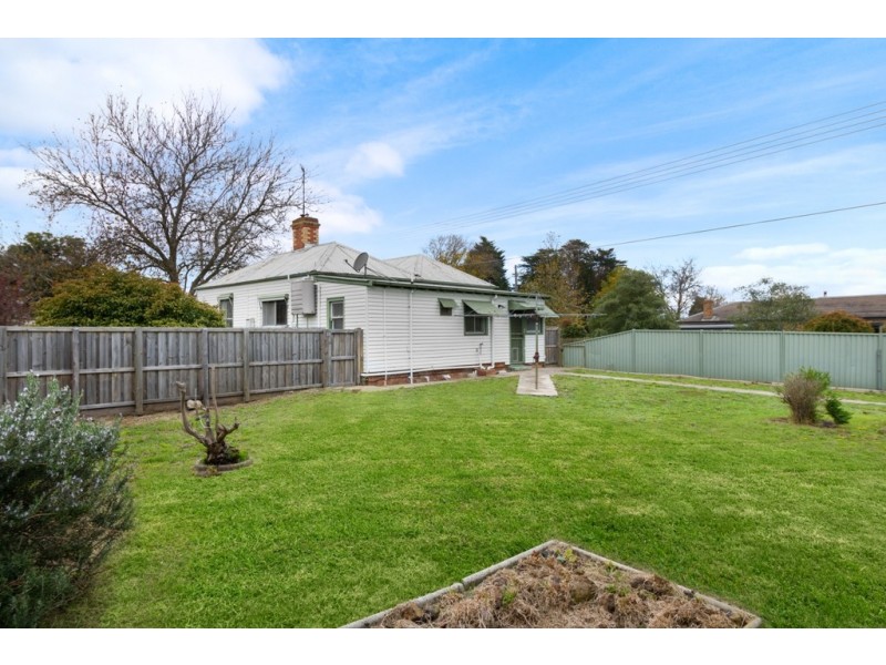 1010 Warrenheip Street, Buninyong VIC 3357
