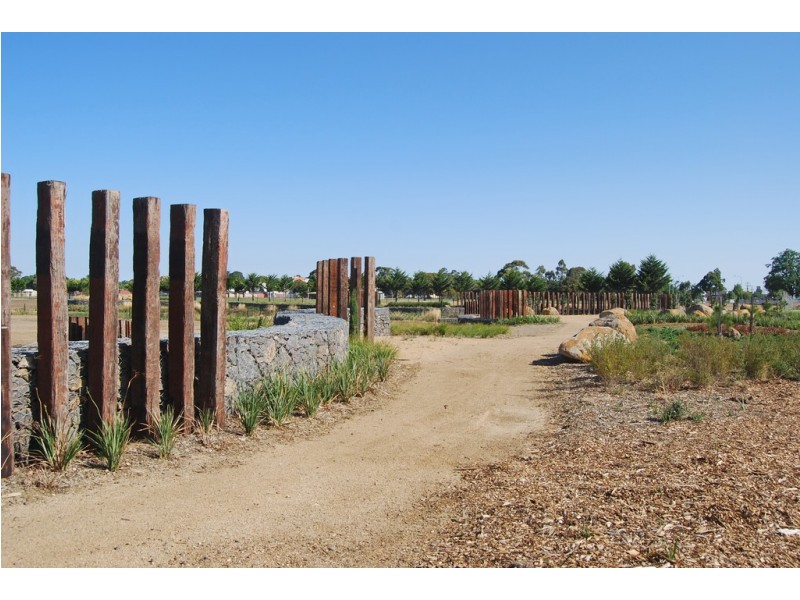 17 Capital Street, Alfredton VIC 3350