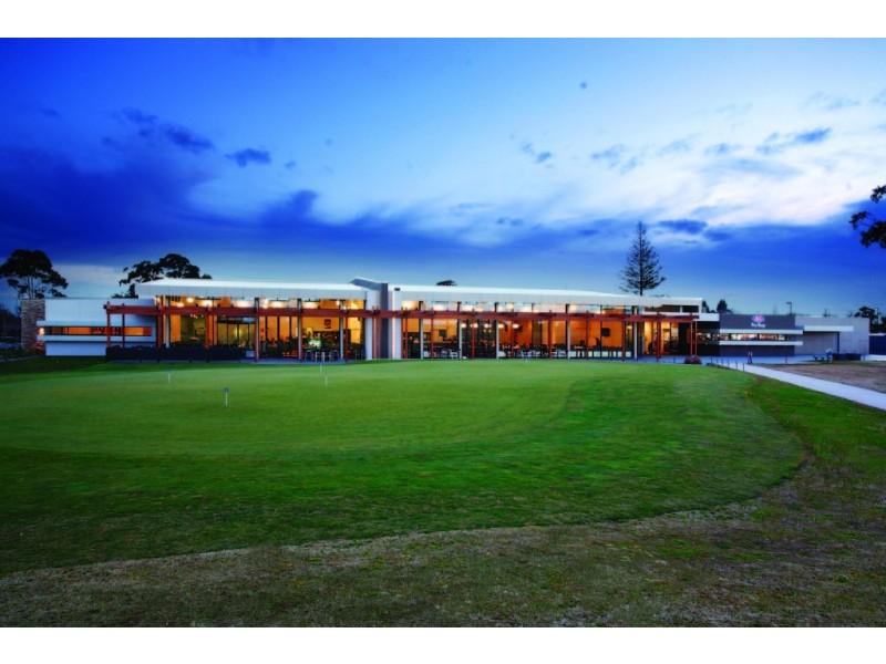 17 Capital Street, Alfredton VIC 3350