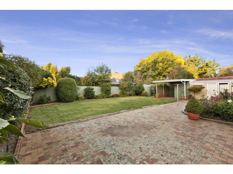 1010 Macarthur Street, Lake Wendouree VIC 3350