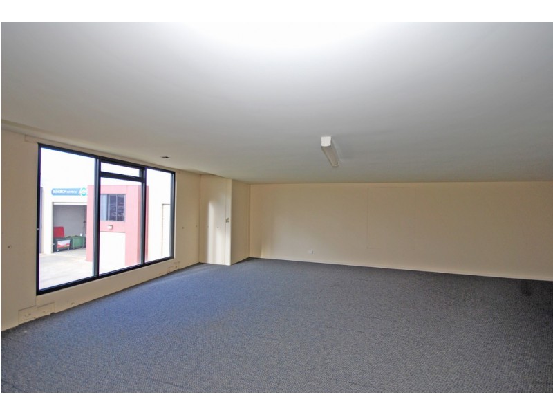 5/6 Builders Close, Wendouree VIC 3355
