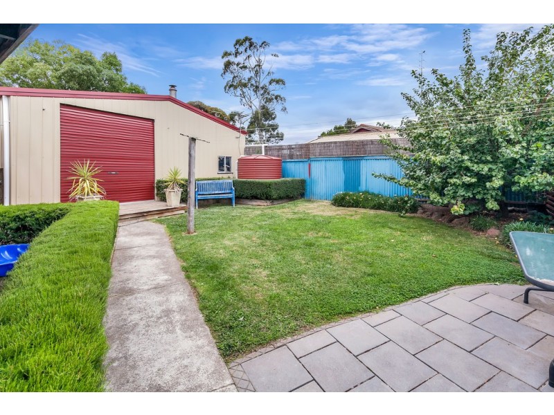 1 Charles Drive, Cardigan Village VIC 3352