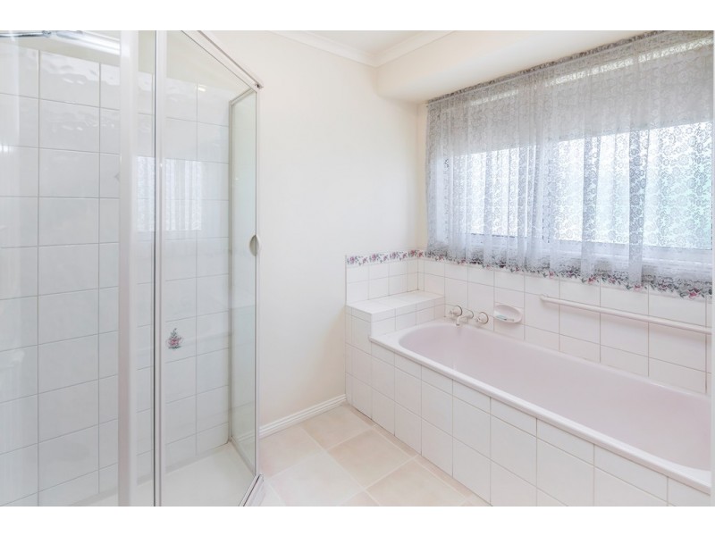 5 Mountview Drive, Sebastopol VIC 3356