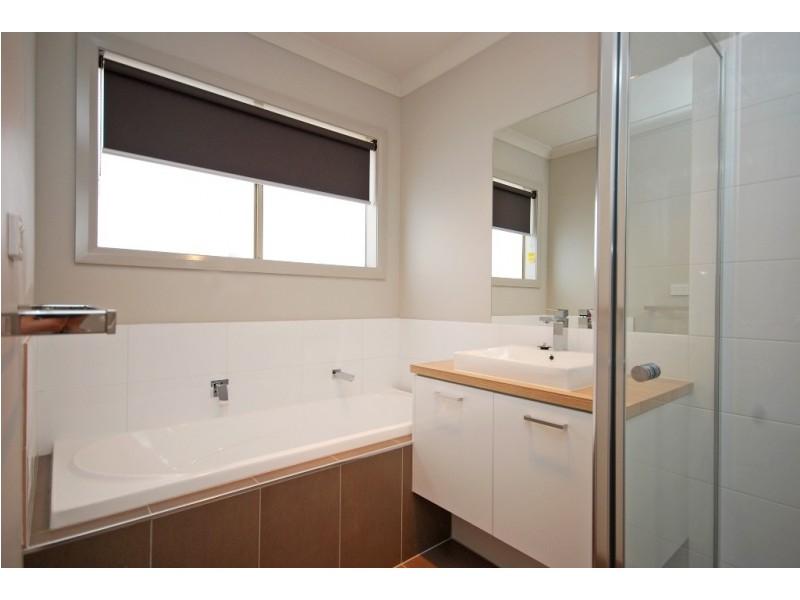 105c Campbells Crescent, Redan VIC 3350