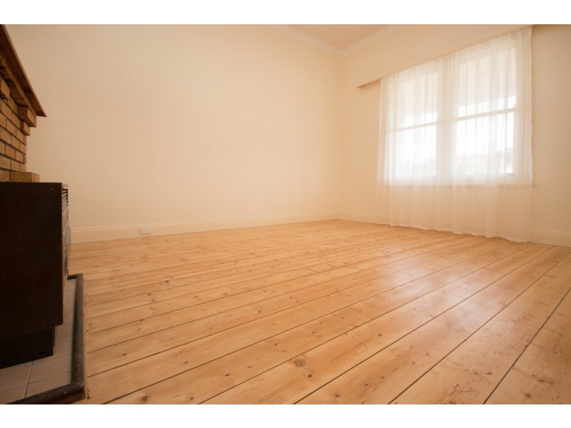 15 Anderson Street East, Ballarat Central VIC 3350